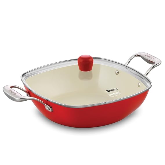 Hawkins 3 Litre Qué Cerá Cerá Kadhai with Glass Lid – Induction & GasSquircle Shape Kadai for Frying | Sautéing & Everyday Cooking | Red (ICQK30G)
